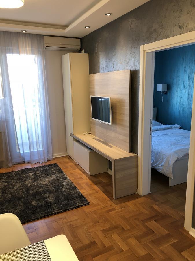 5 Stars Apartment With Free Garage Place Новий Сад Екстер'єр фото