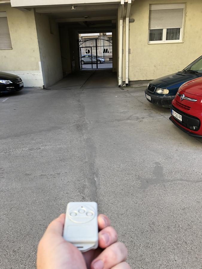 5 Stars Apartment With Free Garage Place Новий Сад Екстер'єр фото