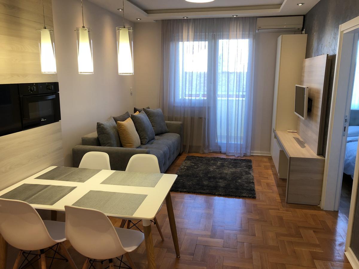 5 Stars Apartment With Free Garage Place Новий Сад Екстер'єр фото