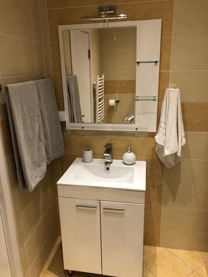 5 Stars Apartment With Free Garage Place Новий Сад Екстер'єр фото