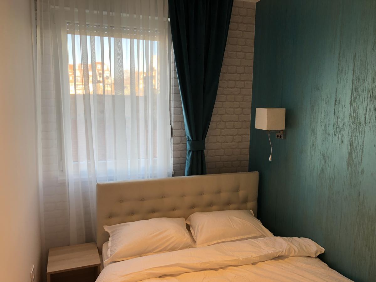 5 Stars Apartment With Free Garage Place Новий Сад Екстер'єр фото