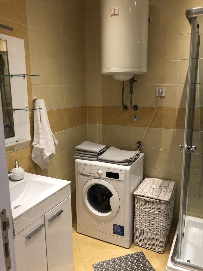5 Stars Apartment With Free Garage Place Новий Сад Екстер'єр фото